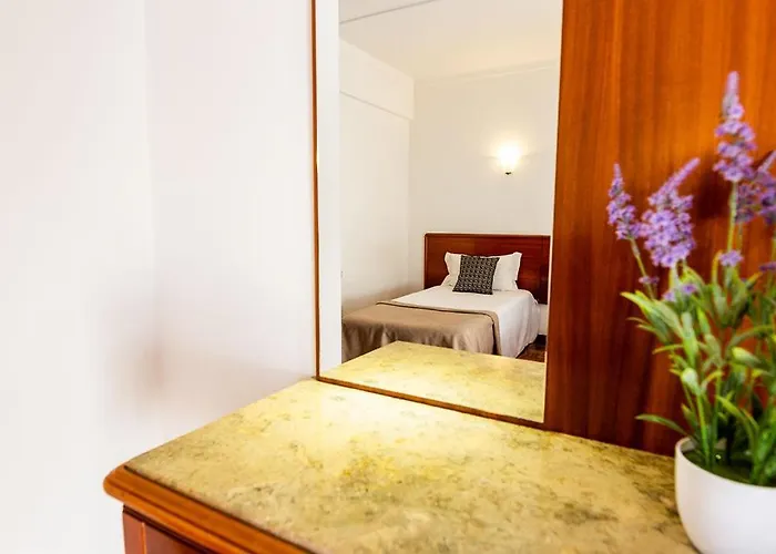 Dona Amelia By Ridan Fátima